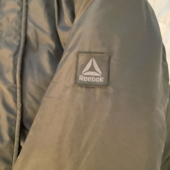 Reebok Women's Full zip 2 in 1 puffer Reversible Jacket Size XXL $120 - Picture 4 of 6